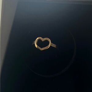 18Karat Solid Gold Heart Ring